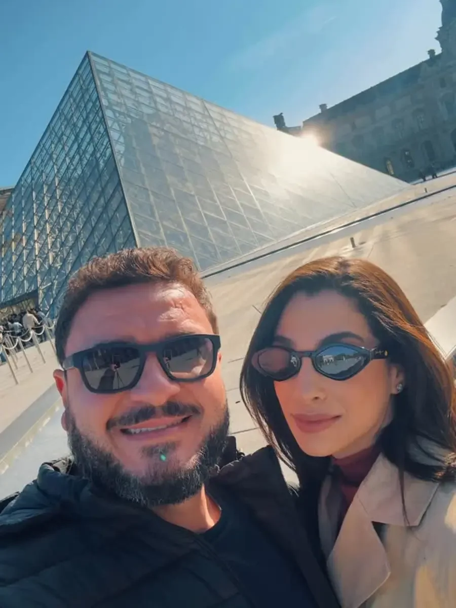 Marcela durante uma Eurotrip pela Europa.